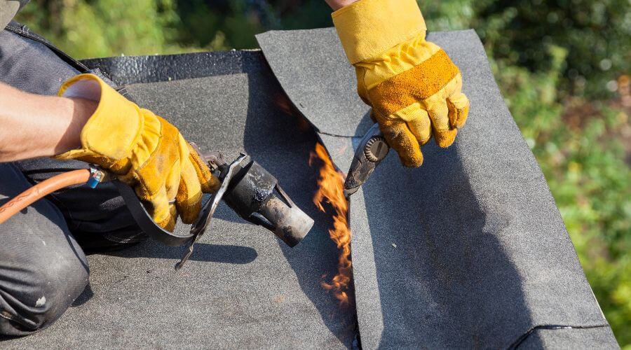 Professional gutter cleaning in Ceresco, MI